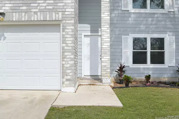 6847 MISTY FIELD DR, Converse, TX 78109-3413