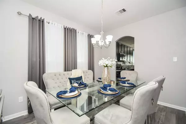 14702 Meadow Acre TRL, Houston, TX 77049