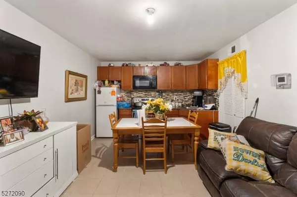 22 Godwin Ave, Paterson City, NJ 07501