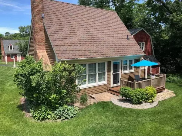 35 Thatcher Lane, Galena, IL 61036