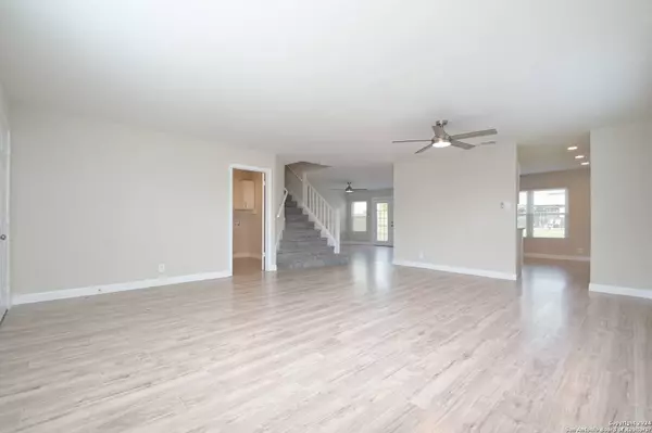 6847 MISTY FIELD DR, Converse, TX 78109-3413