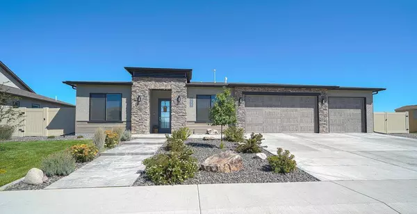 922 Red Globe Drive, Fruita, CO 81521