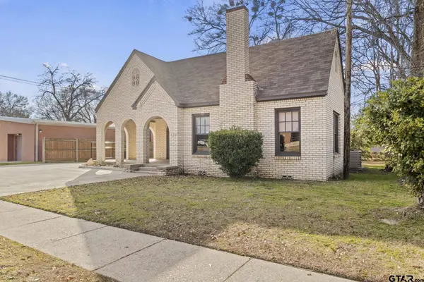 617 Van Buren Avenue, Mt Pleasant, TX 75455