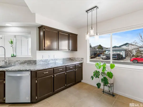 115 River Village Cir, Dayton, NV 89403