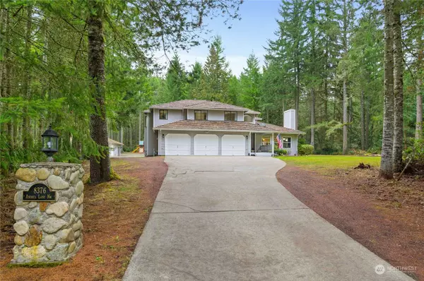 8376 Andrea LN NW, Silverdale, WA 98383