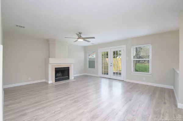 6847 MISTY FIELD DR, Converse, TX 78109-3413