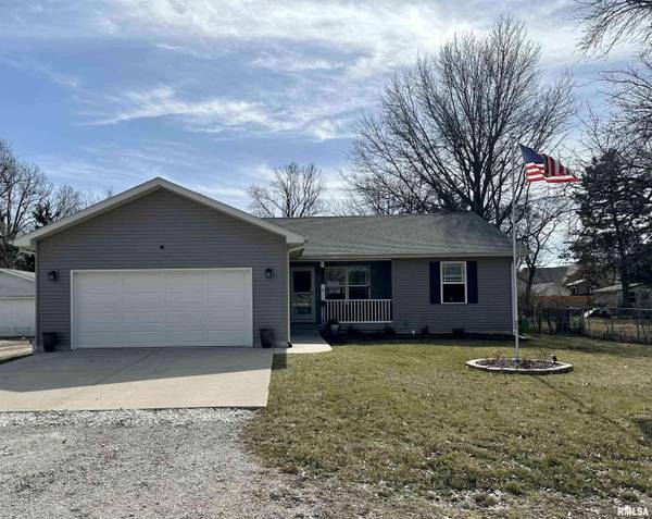 415 W NORTH ST, Auburn, IL 62615