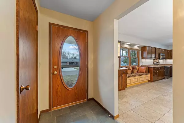 109 Monroe Street, Baraboo, WI 53913