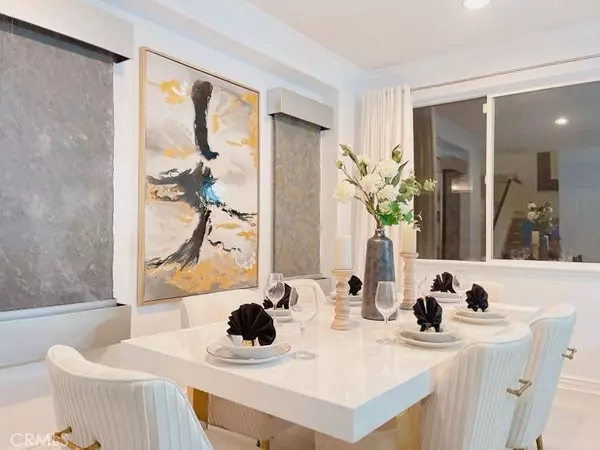 2120 Whitman WAY, Corona, CA 92878