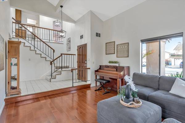 4614 Korbel St, Union City, CA 94587