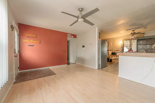 2426 Apache AVE, Sauk Village, IL 60411