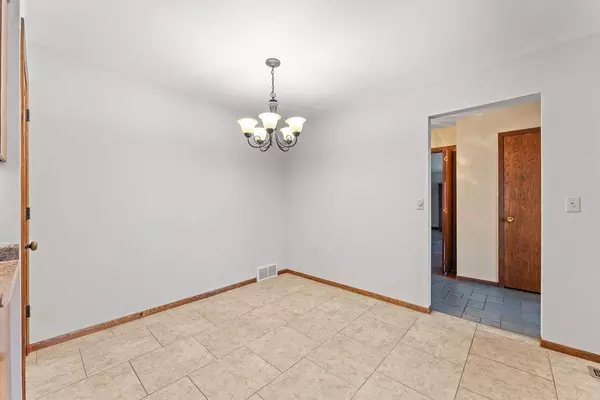 109 Monroe Street, Baraboo, WI 53913