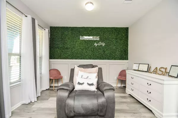 14702 Meadow Acre TRL, Houston, TX 77049