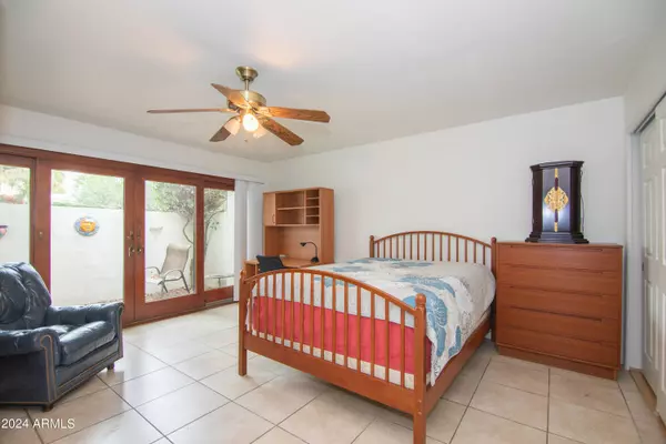 5318 N 24TH Place, Phoenix, AZ 85016