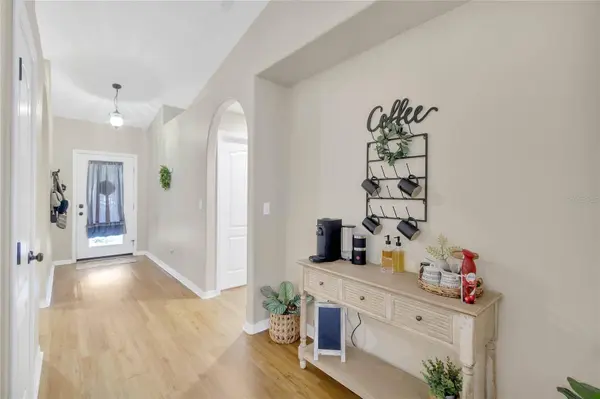 8950 COURTYARD LN, Groveland, FL 34736