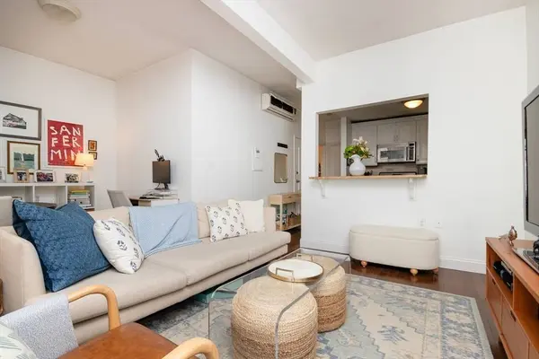 183 W 8th St. #2, Boston, MA 02127