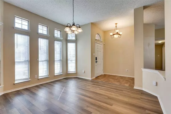 7509 Arborside Drive, Rowlett, TX 75089