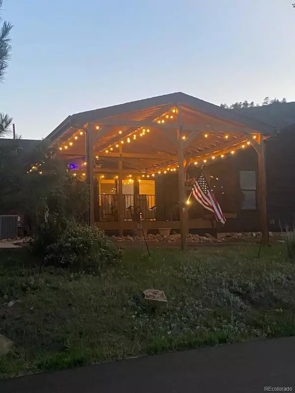 5299 Red Cloud RD, Colorado City, CO 81019