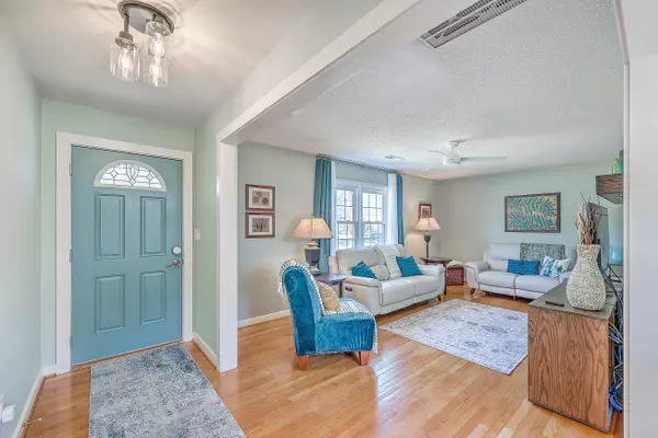 132 Ricky Ct, Goose Creek, SC 29445