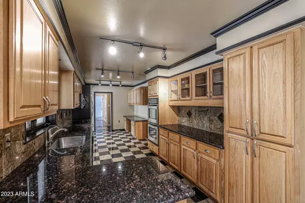 4627 N 64TH Street, Scottsdale, AZ 85251