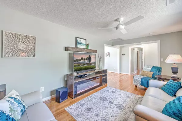 132 Ricky Ct, Goose Creek, SC 29445