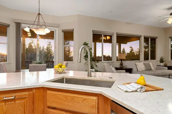 6622 Star Vista LN, Rocklin, CA 95677