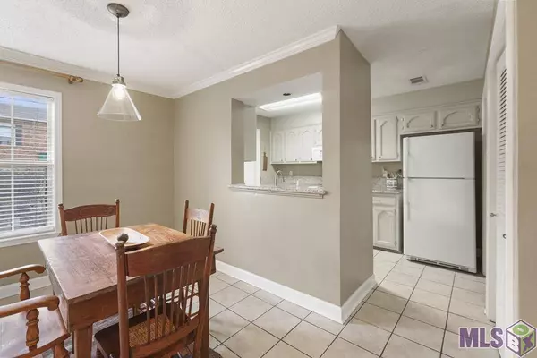 4625 PARKOAKS DR #32, Baton Rouge, LA 70816