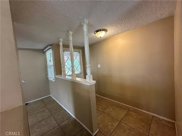 2033 W Elm AVE, Anaheim, CA 92804