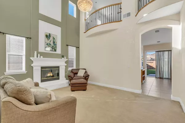 9839 Mountain Vista CIR, Elk Grove, CA 95757