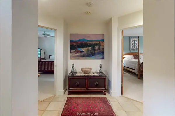 5602 Polo RD, College Station, TX 77845