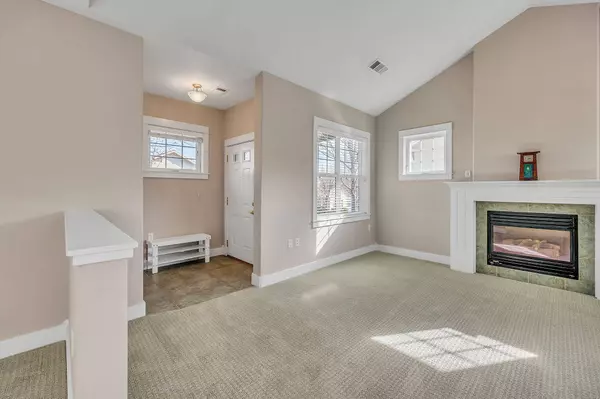 857 N Mountain Ave, Ashland, OR 97520