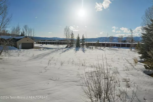 7388 LUPINE Lane, Victor, ID 83455