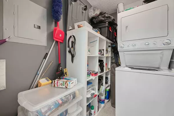 201 Sunset DR #120, Cochrane, AB T4C 0H5