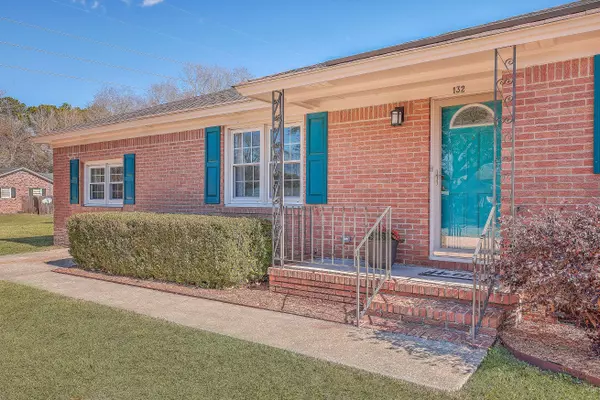 132 Ricky Ct, Goose Creek, SC 29445