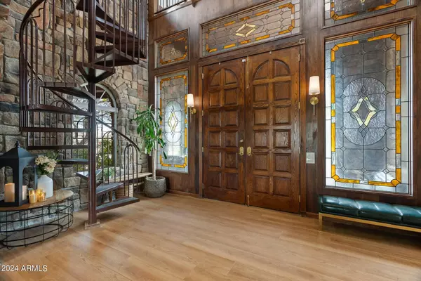 6811 E MONTGOMERY Road, Scottsdale, AZ 85266