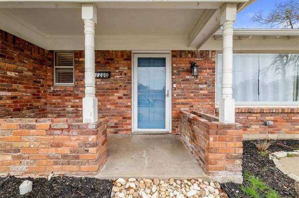 7200 Hightower Street, Fort Worth, TX 76112