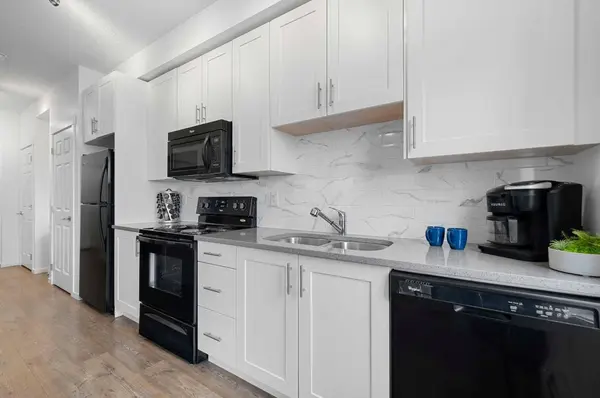 215 Legacy BLVD SE #1414, Calgary, AB T2X 3Z4