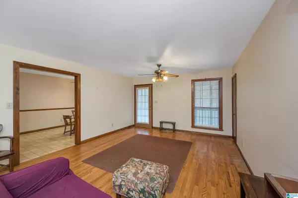 1070 HILLCREST DRIVE, Bessemer, AL 35022