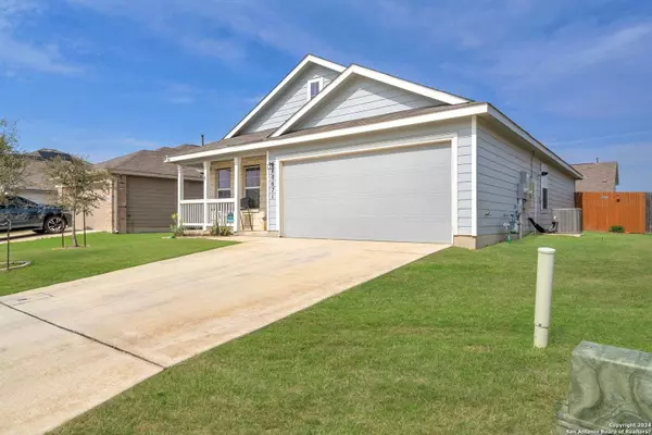 10671 Penelope Way, Converse, TX 78109