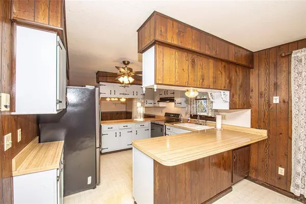 1734 Somers Gratis Road, Camden, OH 45311