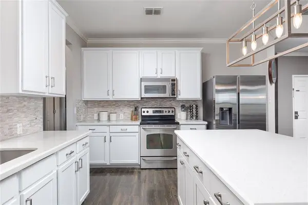 8444 Ridge Creek Drive, Dallas, TX 75249