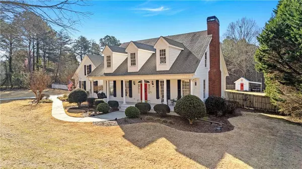 160 Mackenzie LN, Fayetteville, GA 30214