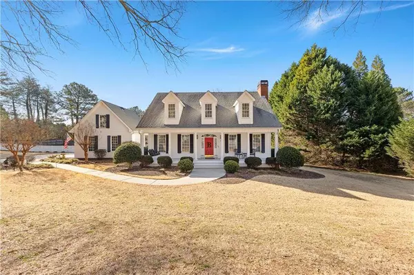 160 Mackenzie LN, Fayetteville, GA 30214