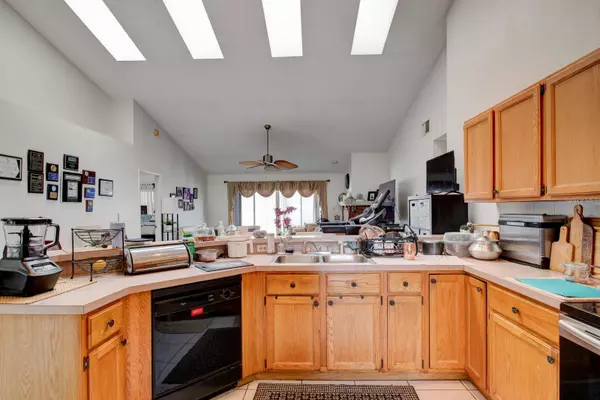 633 WIDOW BARTLEY DR, Orlando, FL 32828