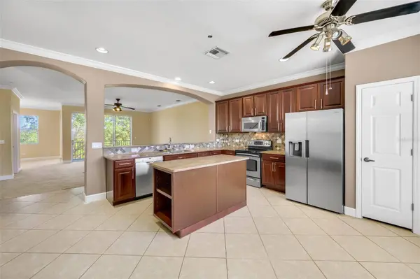 7195 ISLAMORADA CIR, Seminole, FL 33777