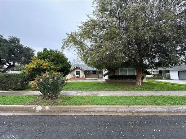 2033 W Elm AVE, Anaheim, CA 92804