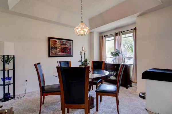 633 WIDOW BARTLEY DR, Orlando, FL 32828