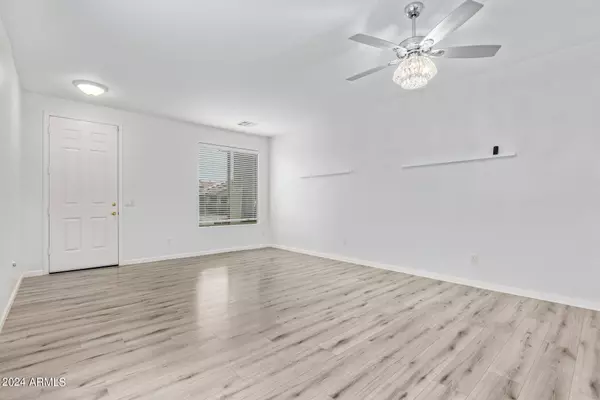 46157 W KRISTINA Way, Maricopa, AZ 85139