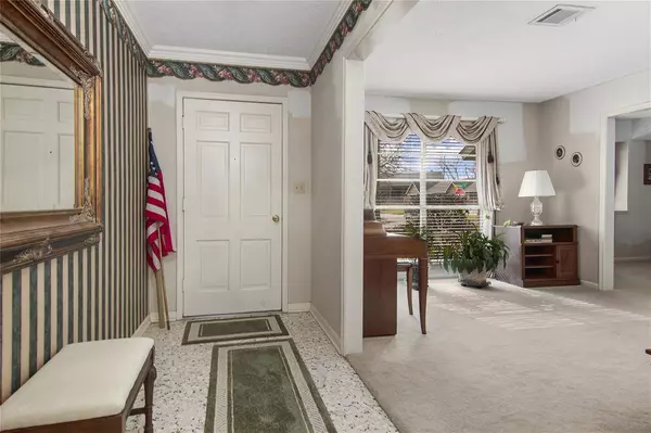 103 Parliament DR, Houston, TX 77034