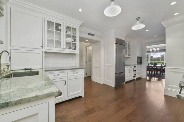 274 Beacon Street #2R, Boston, MA 02116